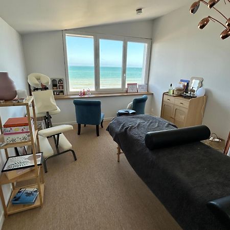 Chambre D'Hotes "Lumiere Du Cap" Vue Mer Barneville-Carteret Buitenkant foto